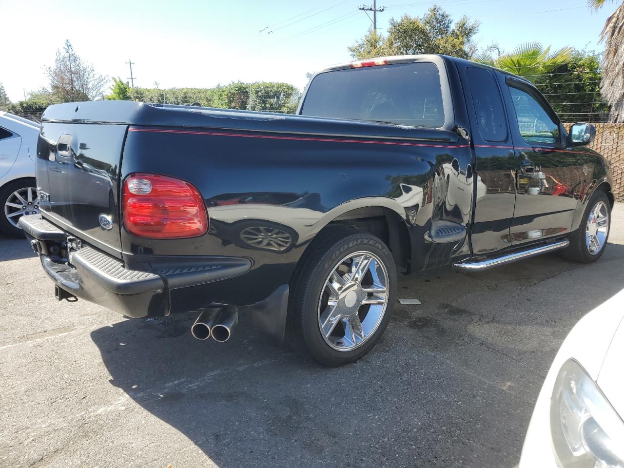 Photo 2 VIN: 2FTRX07L0YCA95473 - FORD F-150 