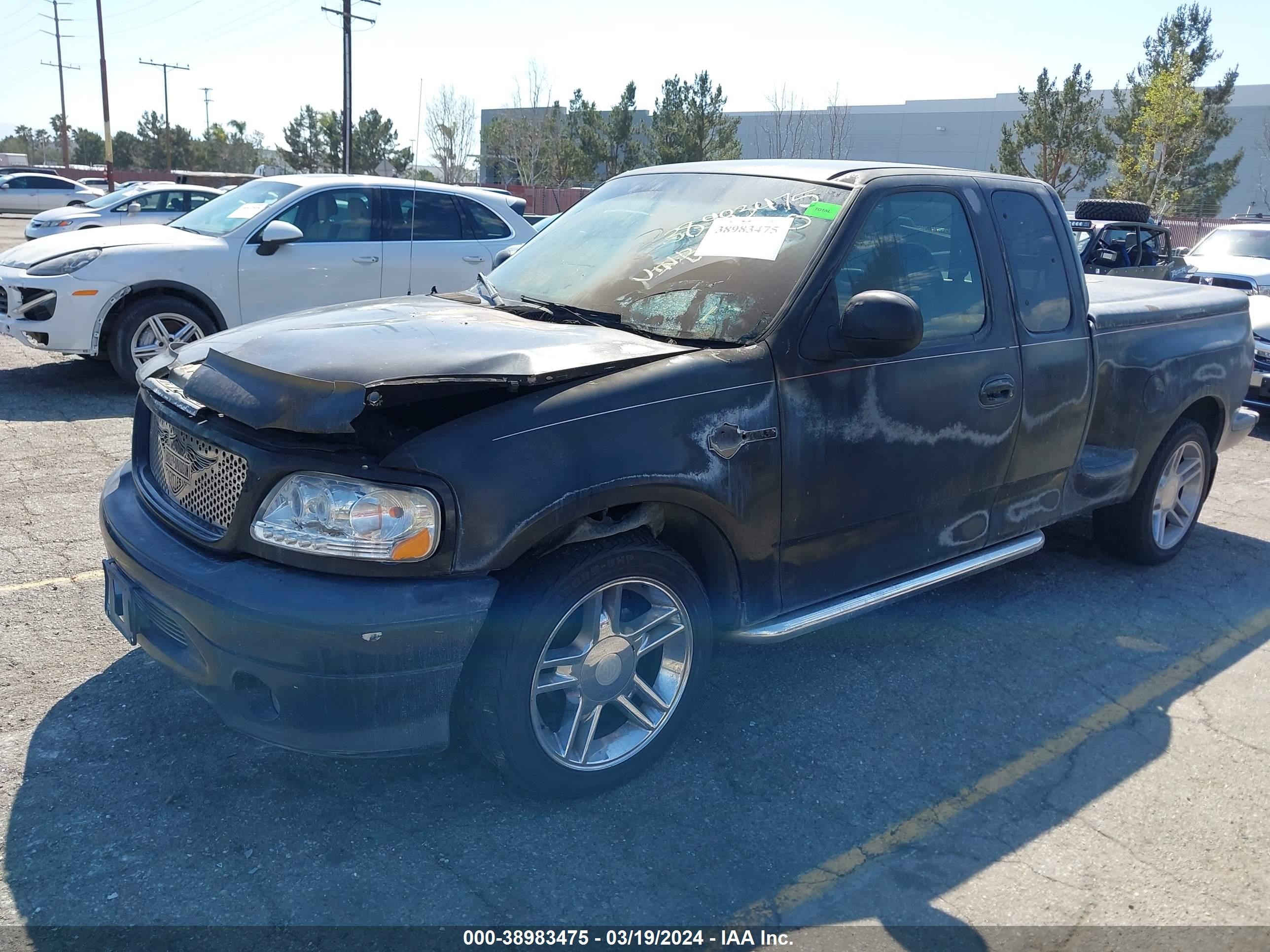 Photo 1 VIN: 2FTRX07L7YCB15850 - FORD F-150 