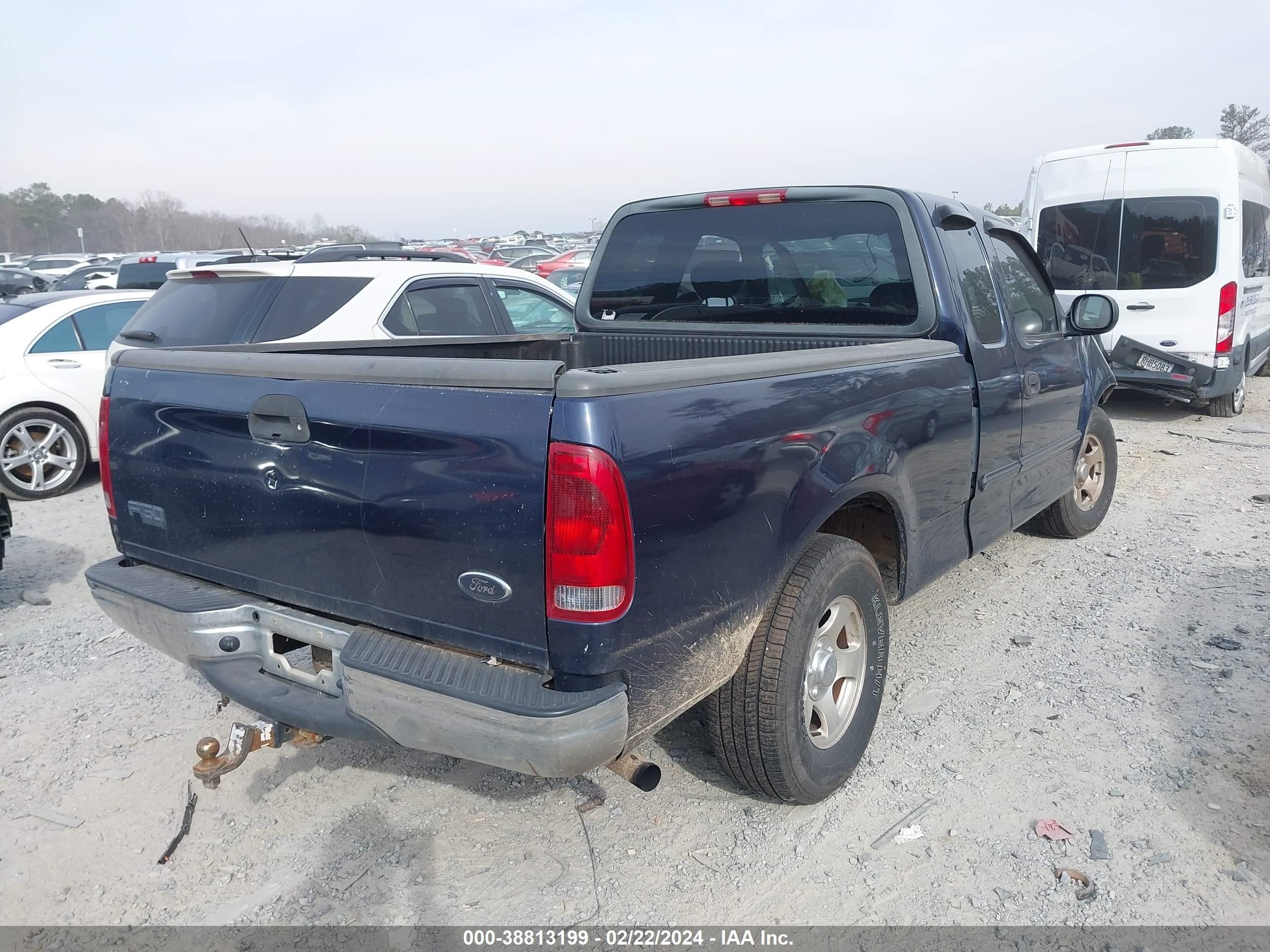 Photo 3 VIN: 2FTRX17284CA00620 - FORD F-150 