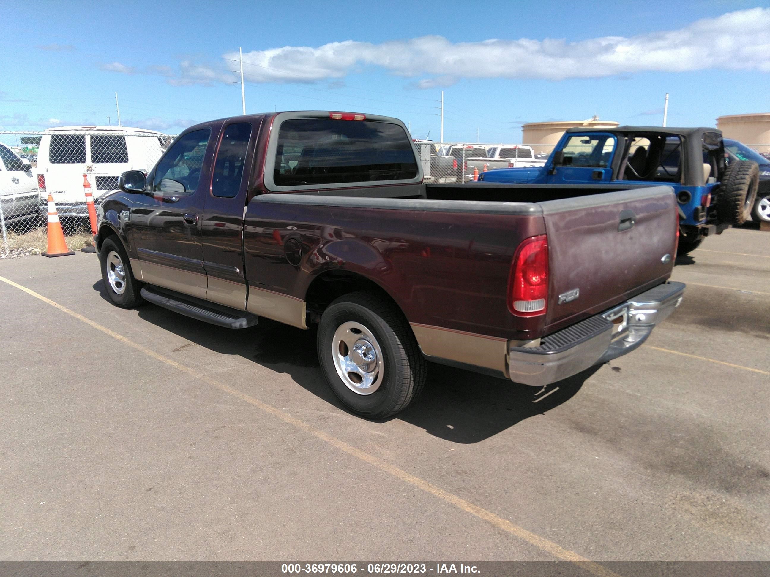 Photo 2 VIN: 2FTRX17W0YCA16979 - FORD F-150 