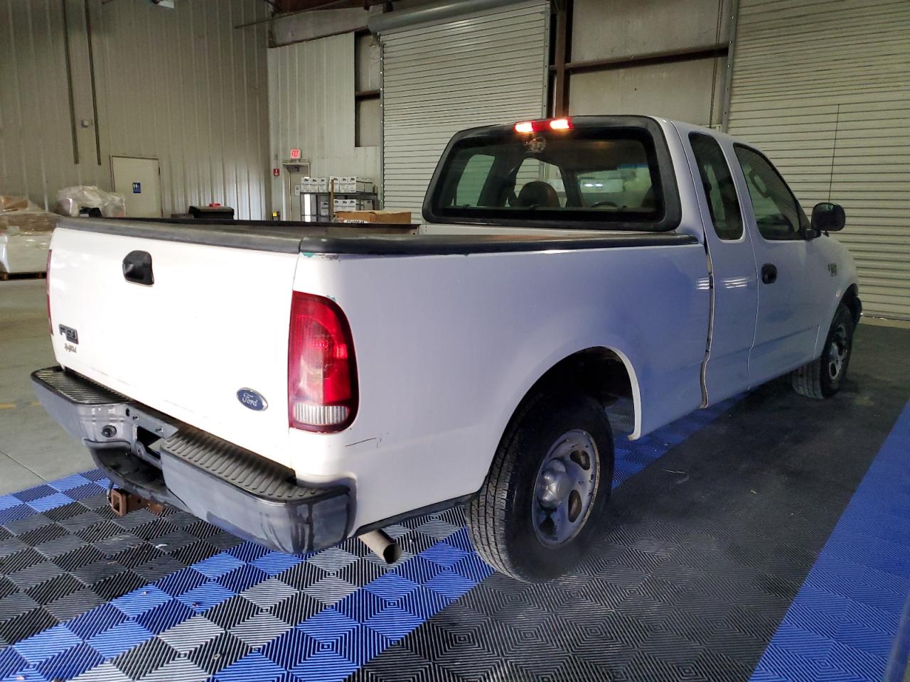 Photo 2 VIN: 2FTRX17W44CA28305 - FORD F-150 