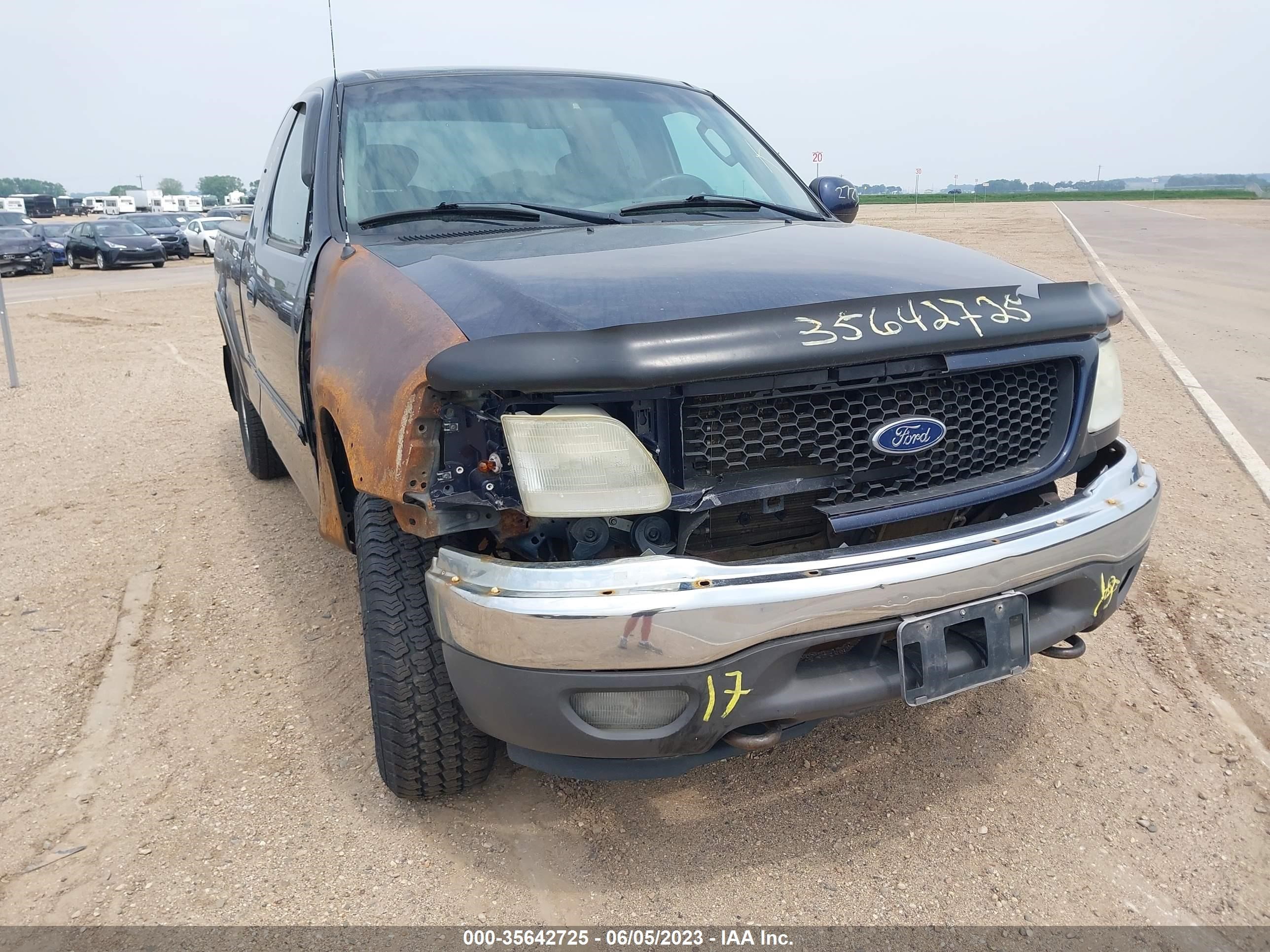 Photo 5 VIN: 2FTRX18L03CA15117 - FORD F-150 