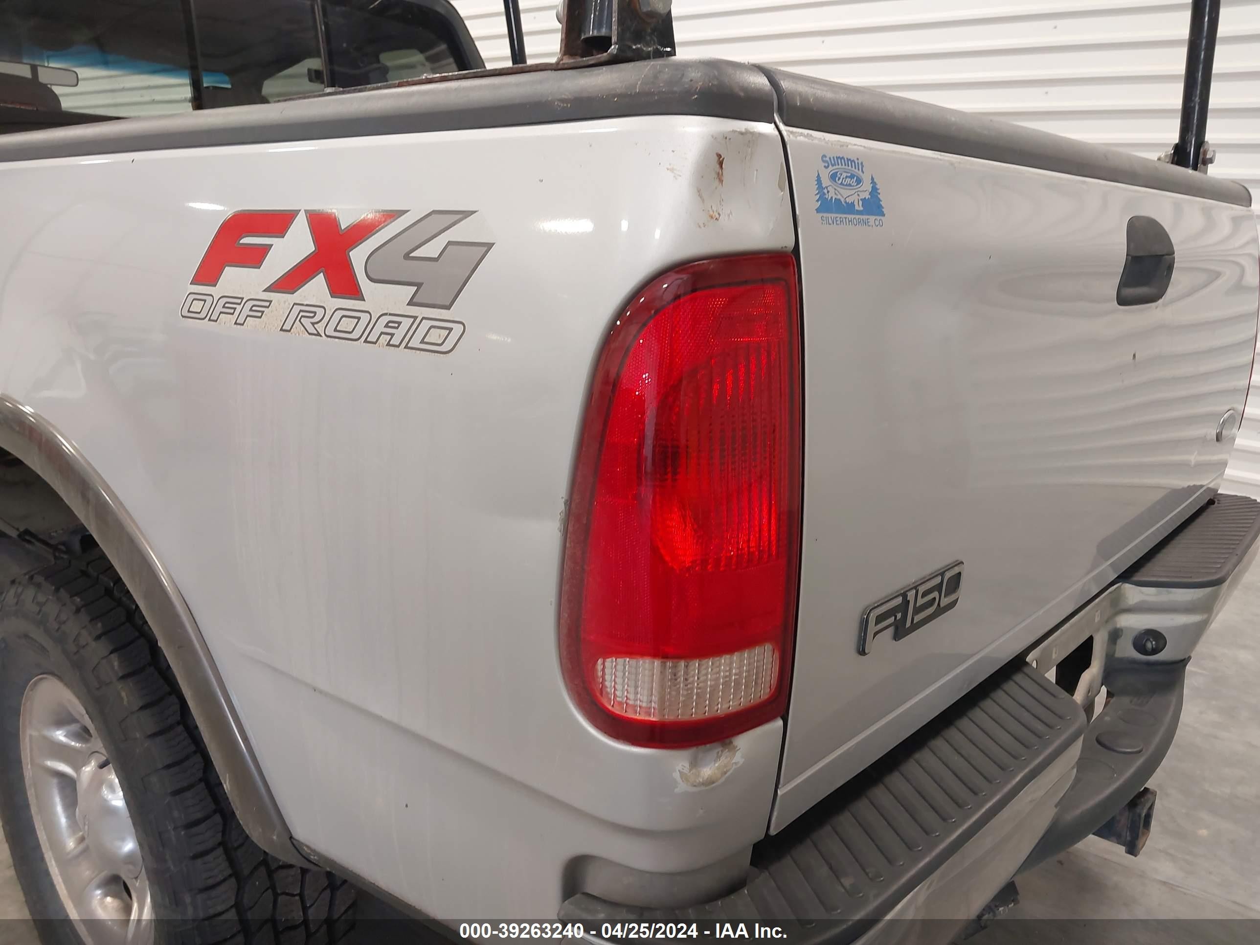 Photo 13 VIN: 2FTRX18L43CA06890 - FORD F-150 