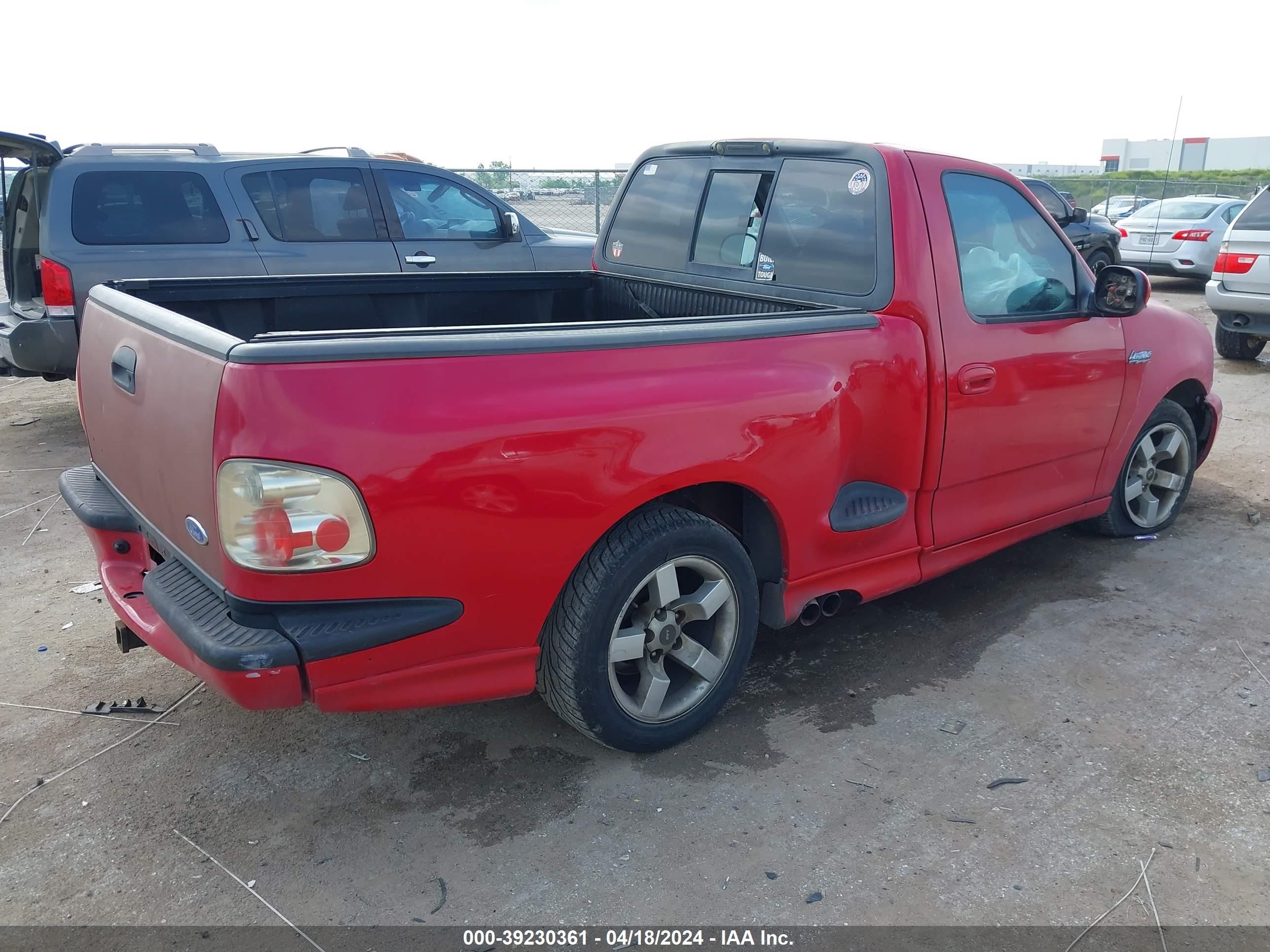 Photo 3 VIN: 2FTZF07302CA29080 - FORD F-150 