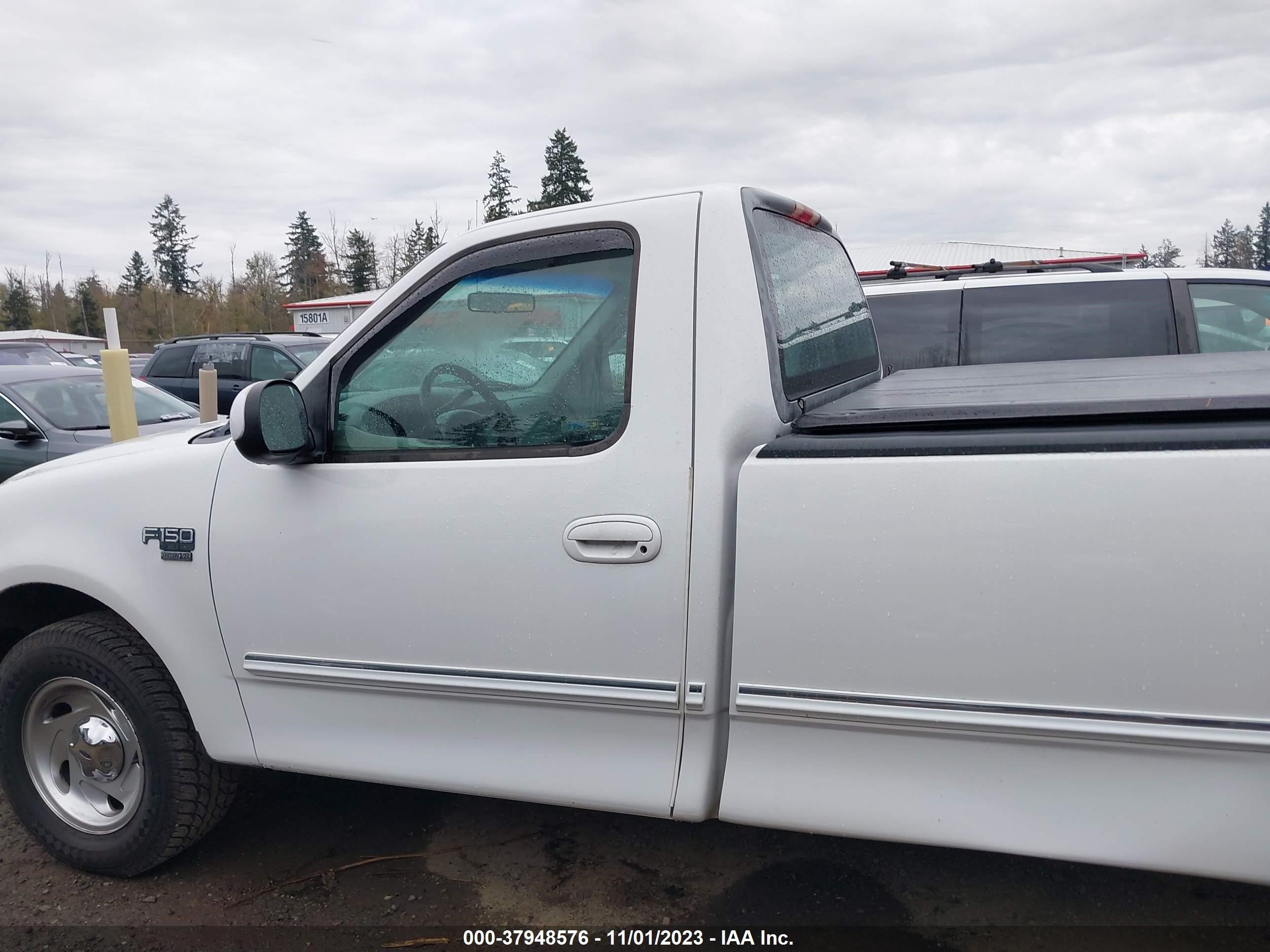 Photo 13 VIN: 2FTZF1769WCA54257 - FORD F-150 