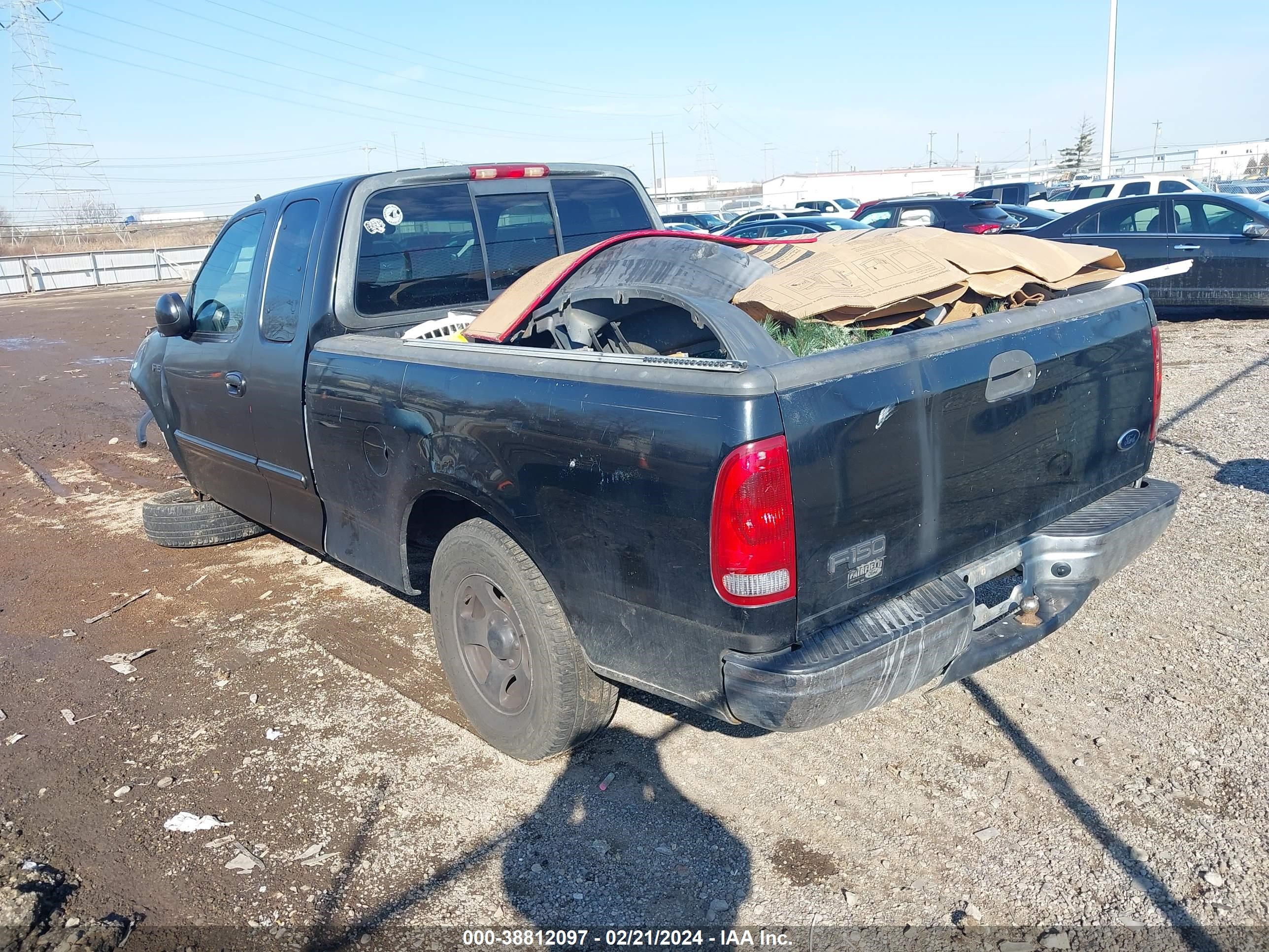 Photo 2 VIN: 2FTZX17261CA25074 - FORD F-150 