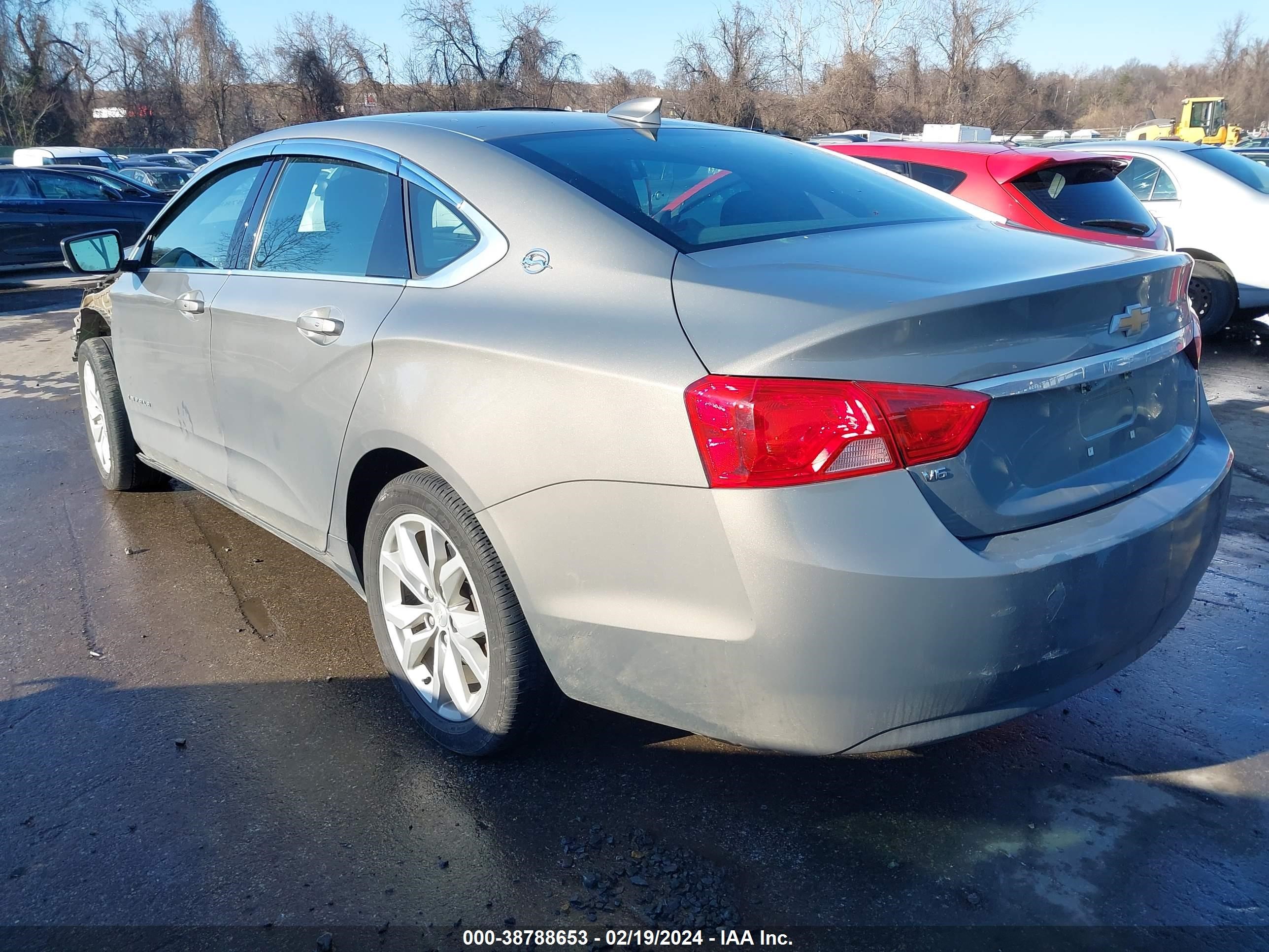 Photo 2 VIN: 2G1105S30J9135410 - CHEVROLET IMPALA 