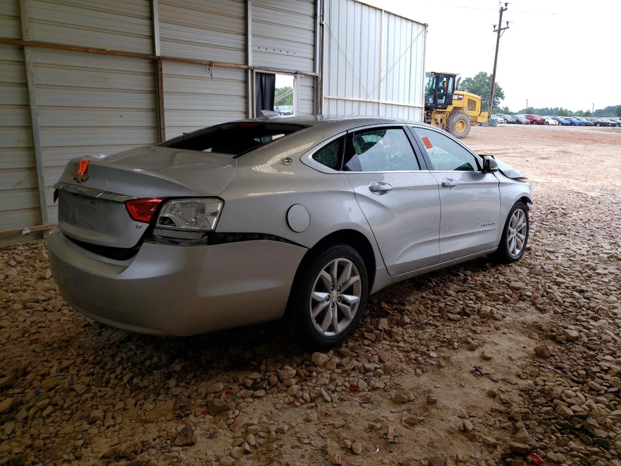 Photo 2 VIN: 2G1105S31J9143712 - CHEVROLET IMPALA 