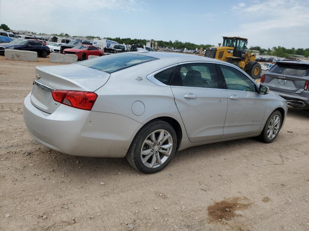 Photo 2 VIN: 2G1105S33J9164898 - CHEVROLET IMPALA 