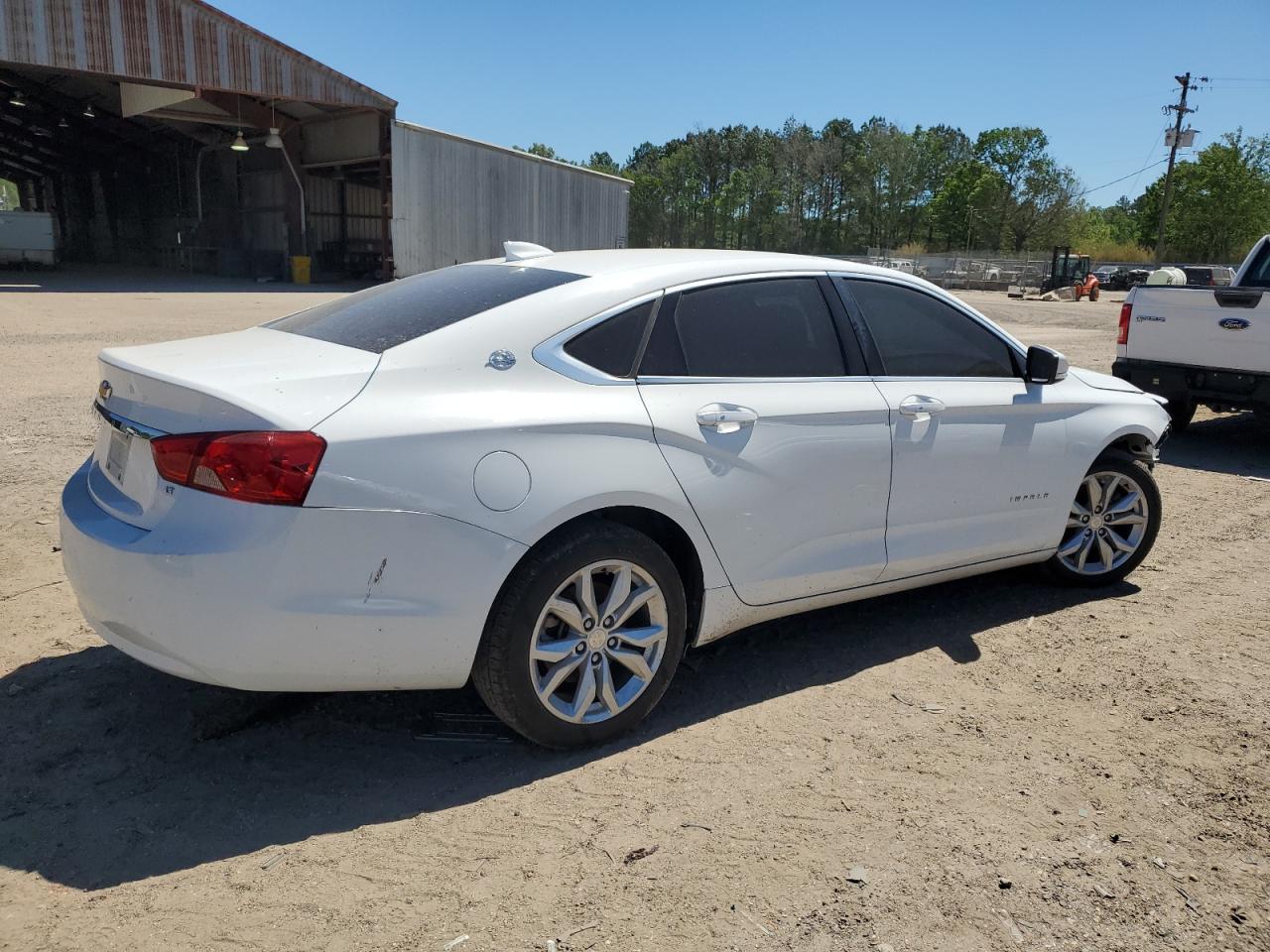 Photo 2 VIN: 2G1105S34J9120490 - CHEVROLET IMPALA 