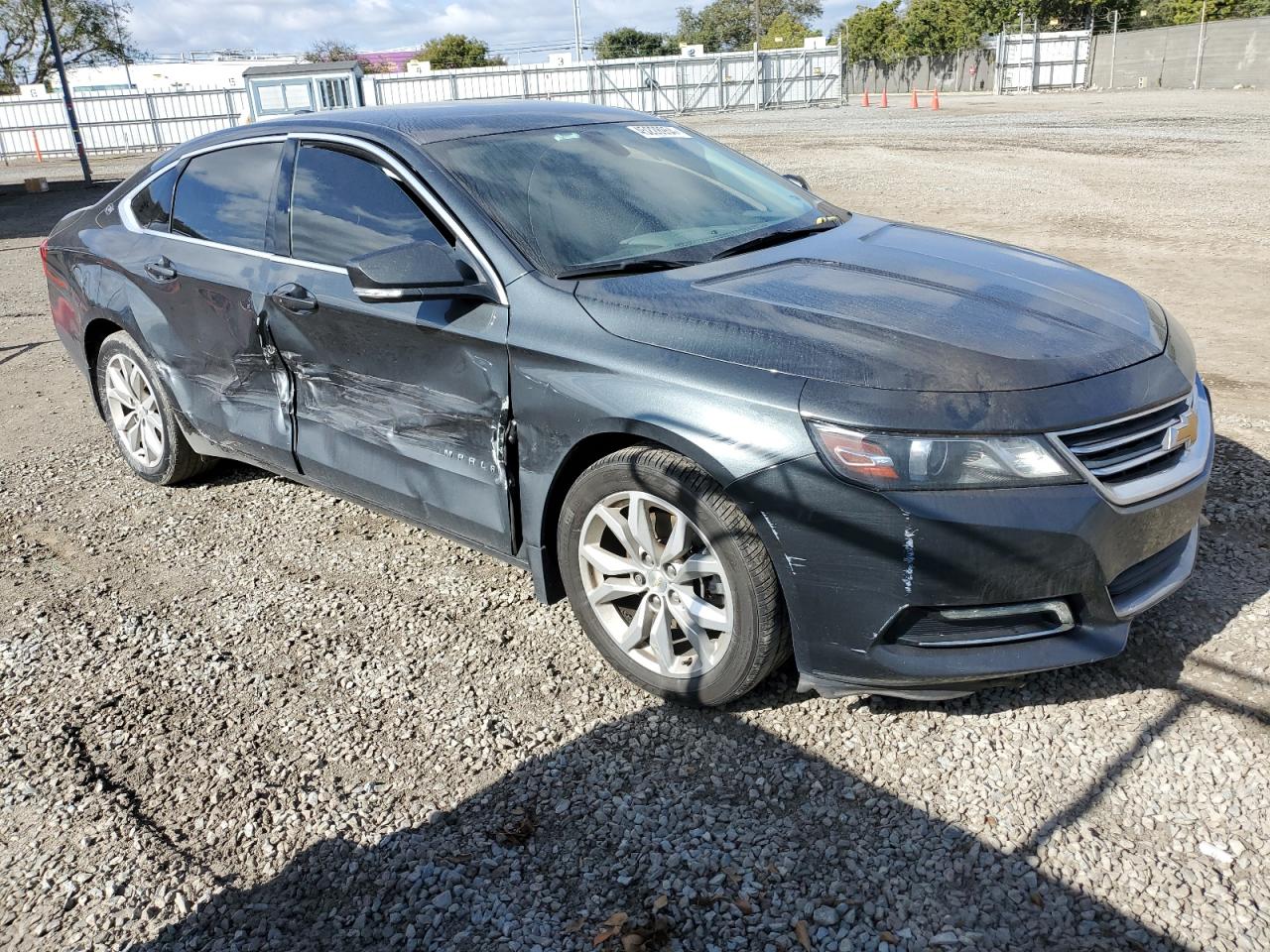 Photo 3 VIN: 2G1105S36J9177239 - CHEVROLET IMPALA 