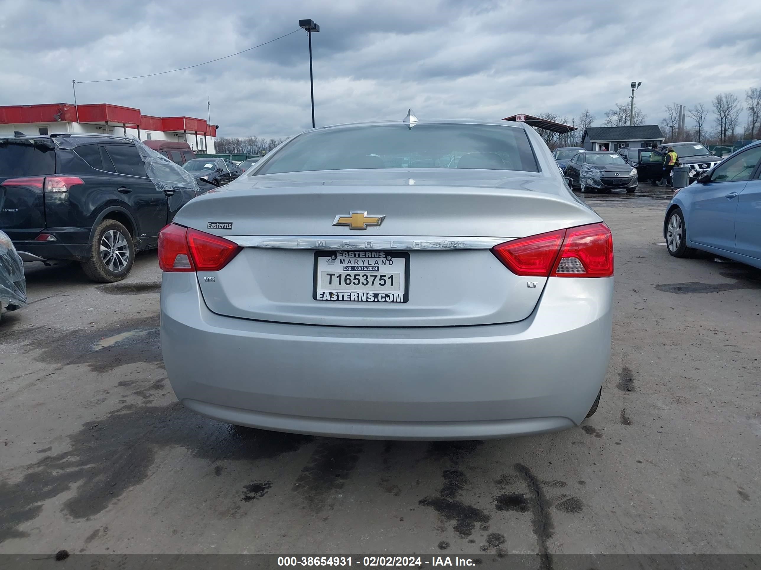 Photo 15 VIN: 2G1105S38J9164587 - CHEVROLET IMPALA 