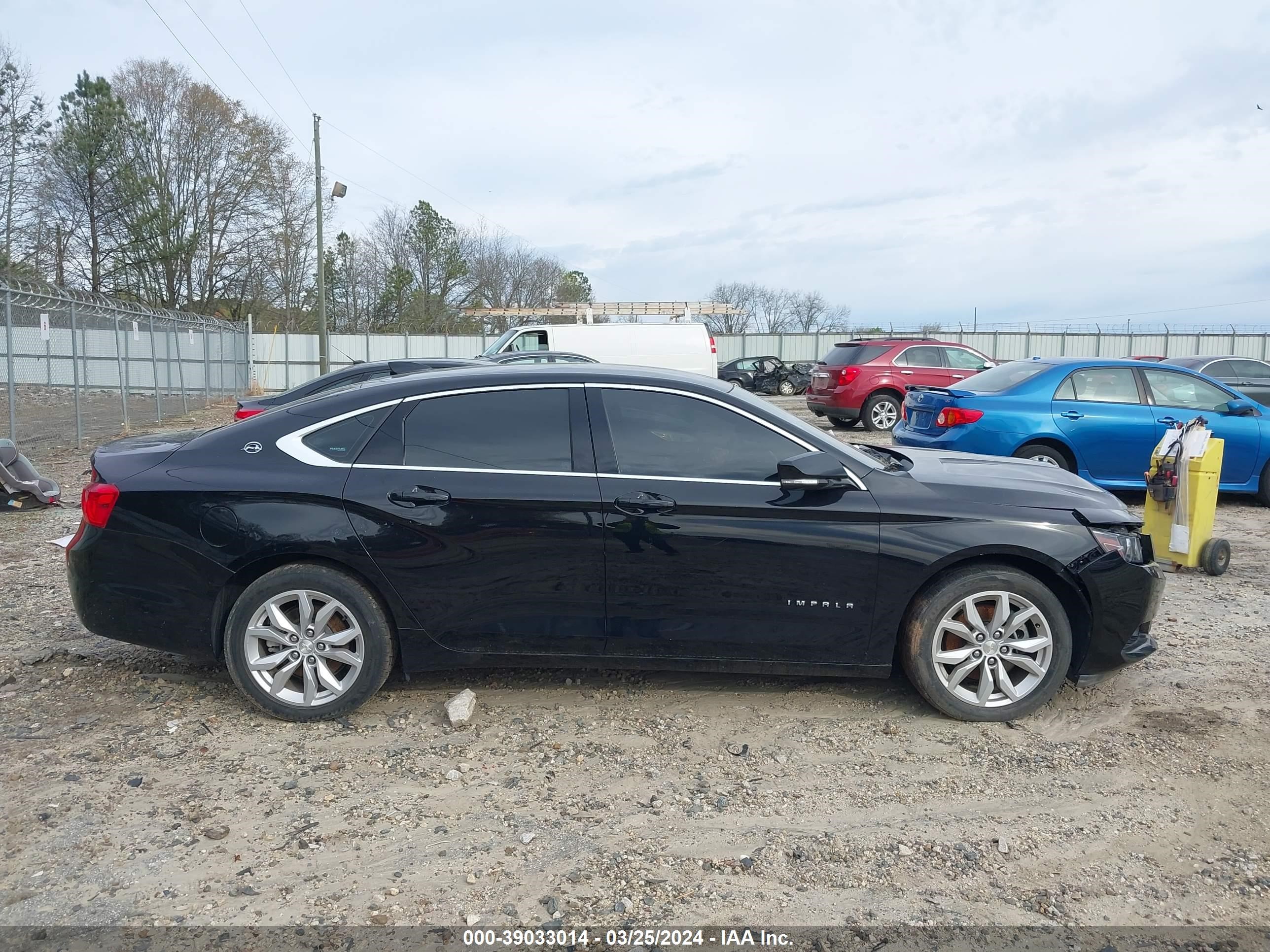 Photo 11 VIN: 2G1105S3XH9161829 - CHEVROLET IMPALA 