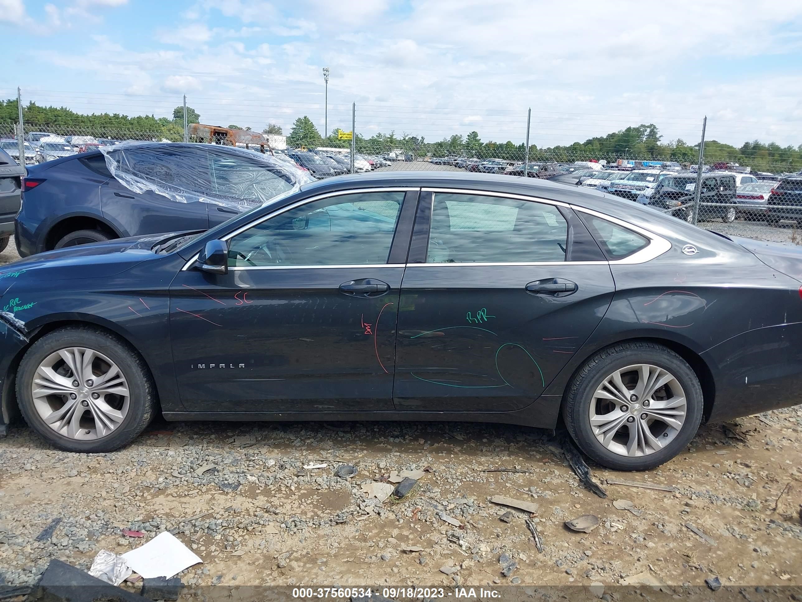 Photo 13 VIN: 2G1115SL0F9185079 - CHEVROLET IMPALA 