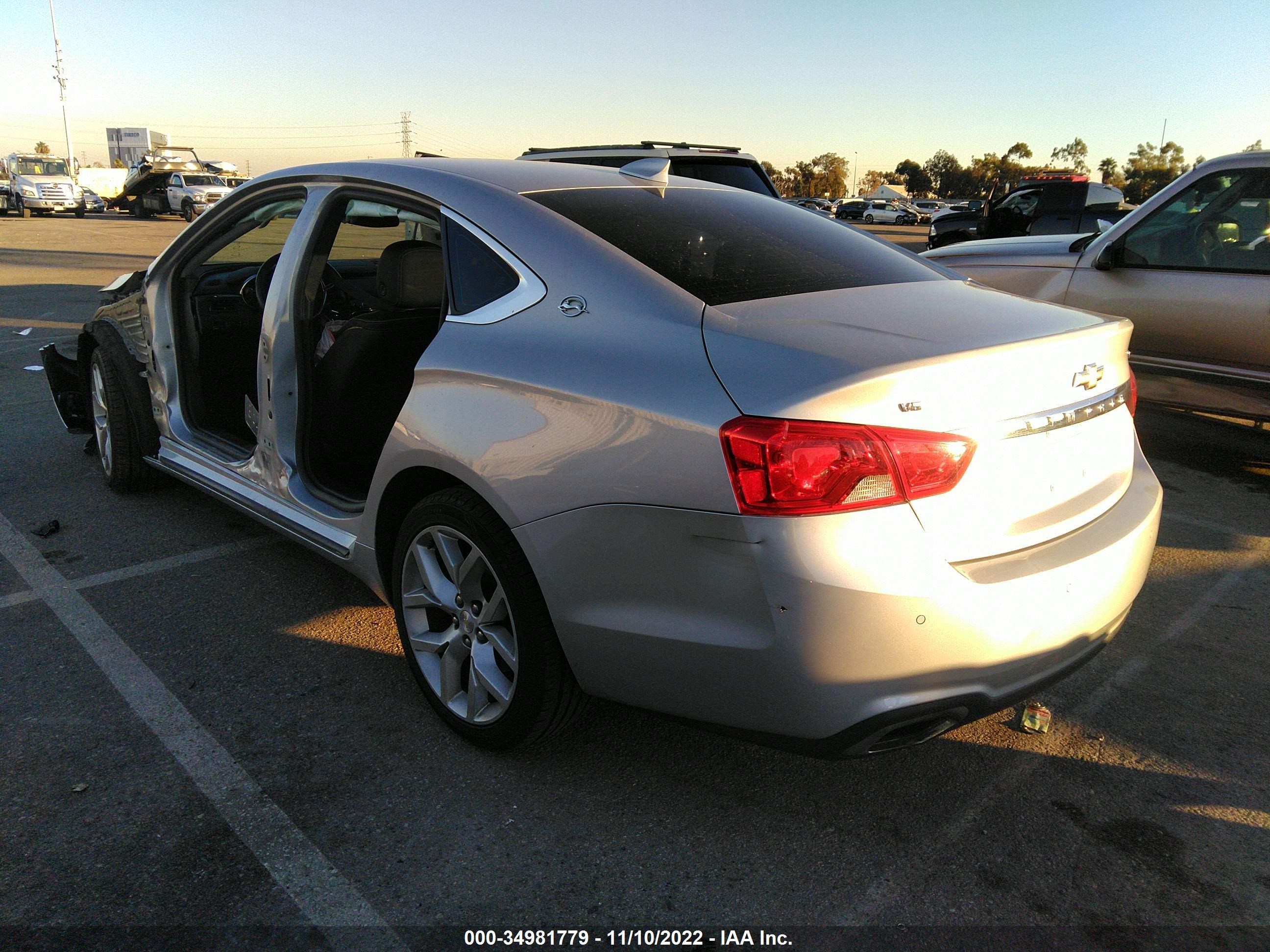 Photo 2 VIN: 2G1125S31J9132428 - CHEVROLET IMPALA 