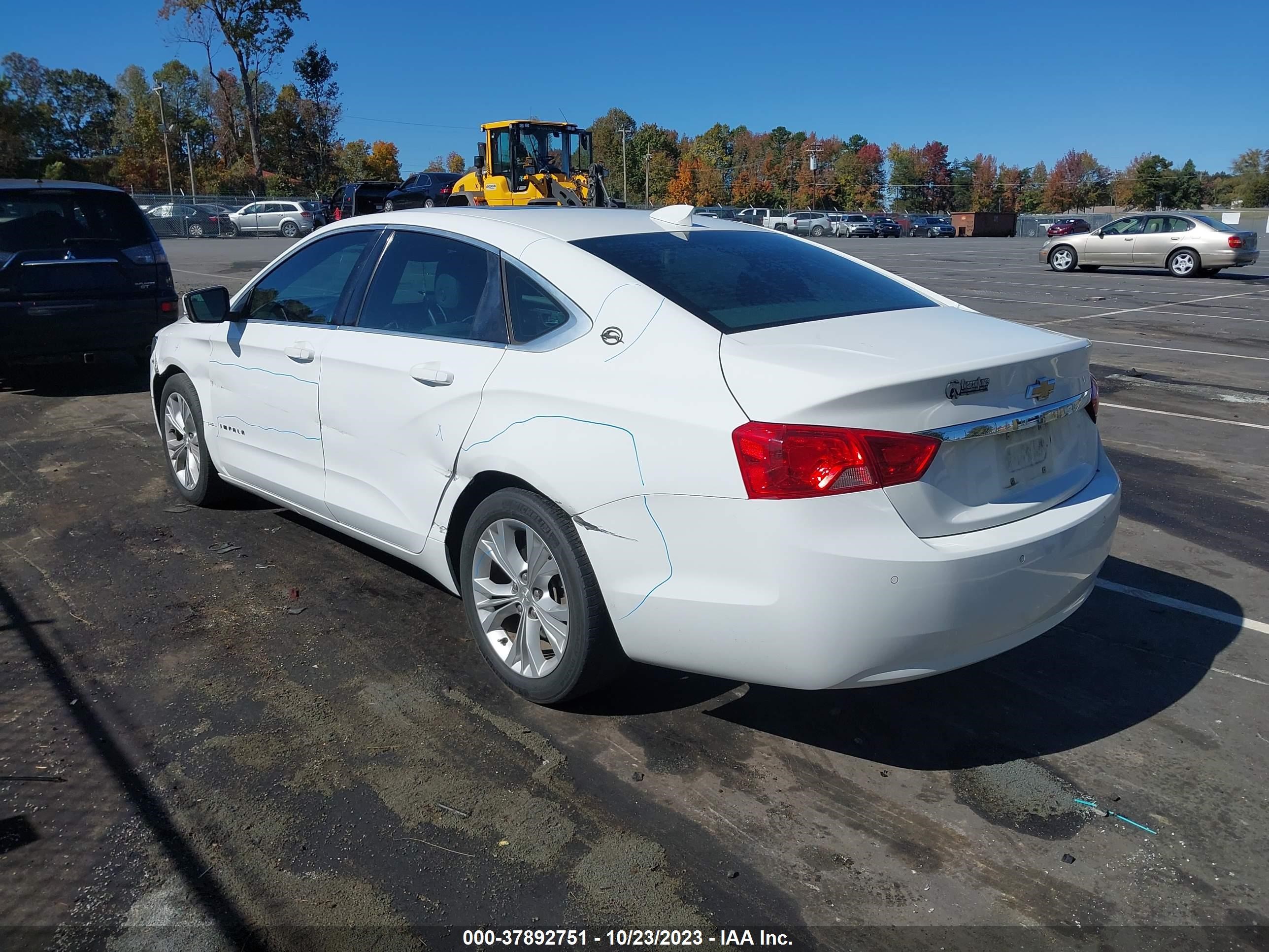 Photo 2 VIN: 2G1125S36F9236758 - CHEVROLET IMPALA 