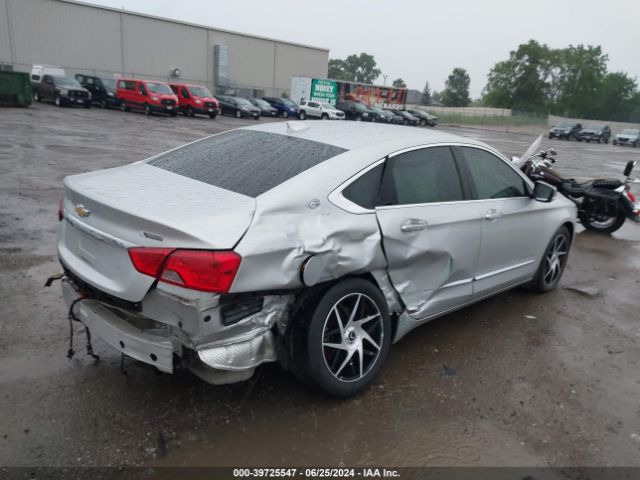 Photo 3 VIN: 2G1125S38J9130093 - CHEVROLET IMPALA 