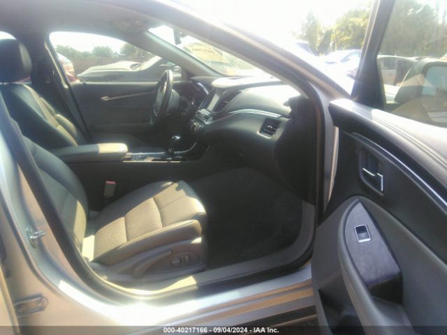 Photo 4 VIN: 2G1125S39F9125220 - CHEVROLET IMPALA 