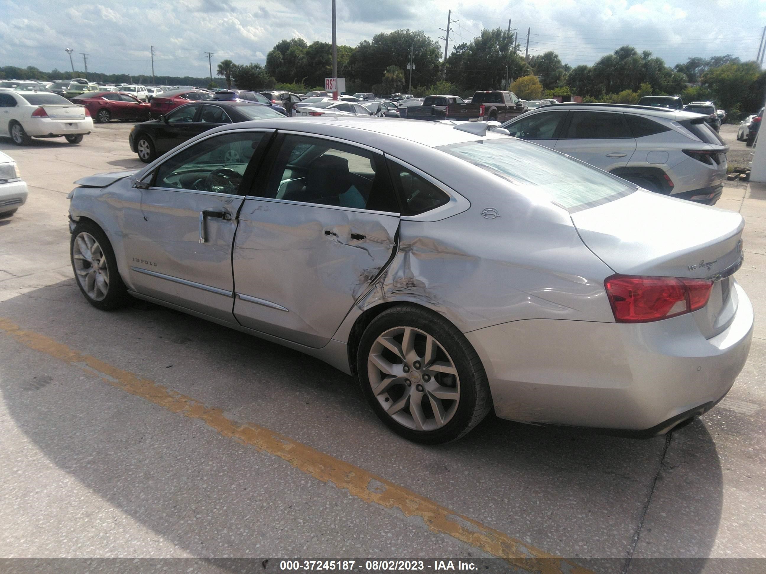 Photo 2 VIN: 2G1125S39J9168450 - CHEVROLET IMPALA 