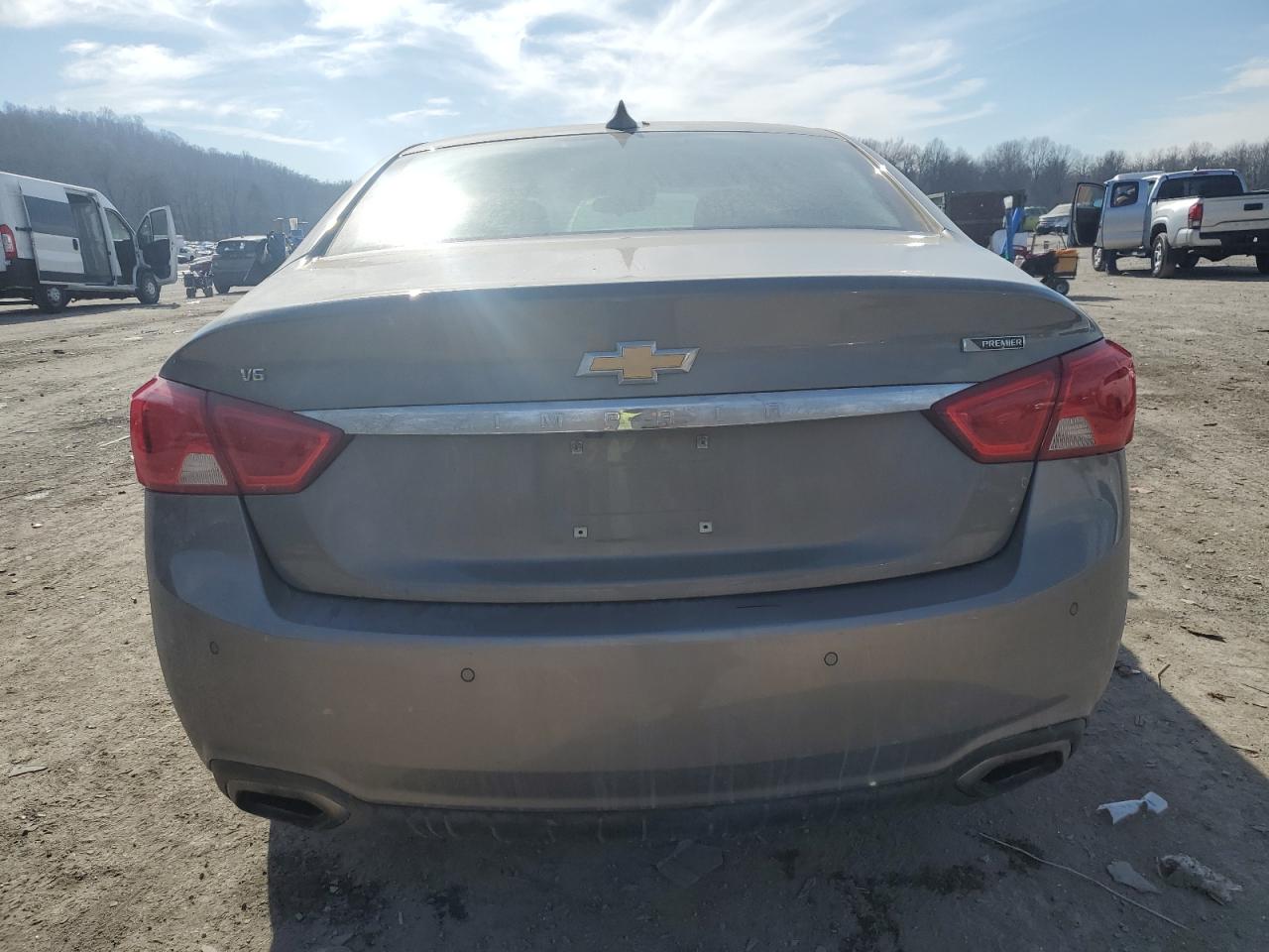 Photo 5 VIN: 2G1145S31H9137715 - CHEVROLET IMPALA 