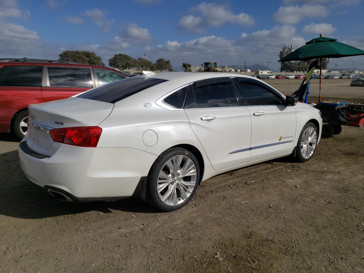 Photo 2 VIN: 2G1145S31H9144292 - CHEVROLET IMPALA 