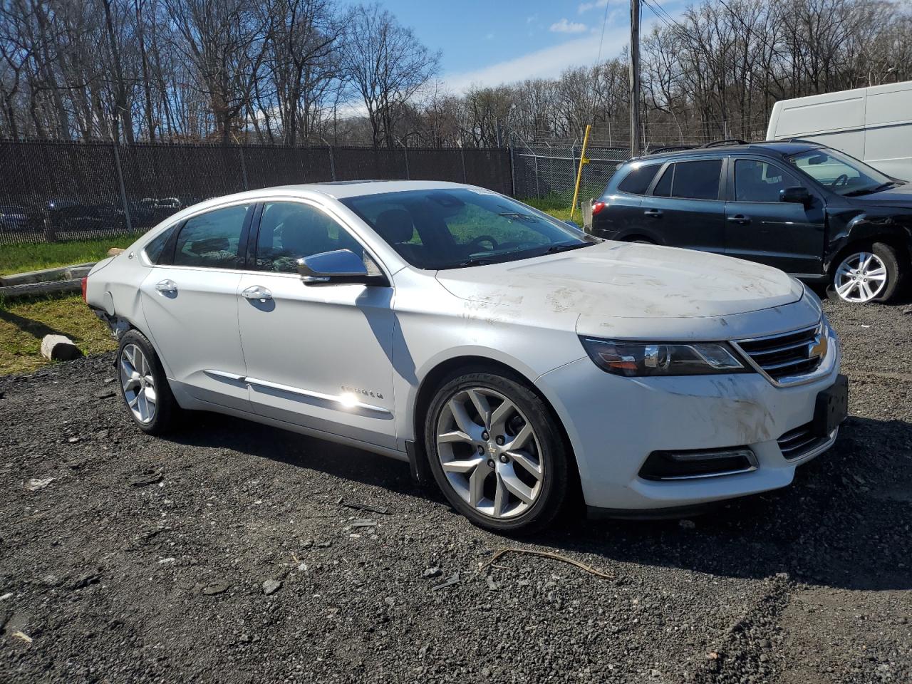 Photo 3 VIN: 2G1145S38H9130485 - CHEVROLET IMPALA 