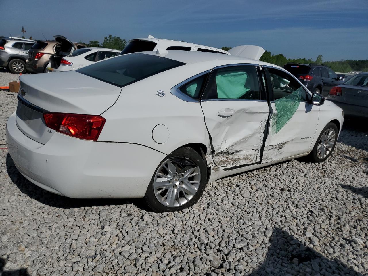 Photo 2 VIN: 2G11Y5SL2E9256826 - CHEVROLET IMPALA 