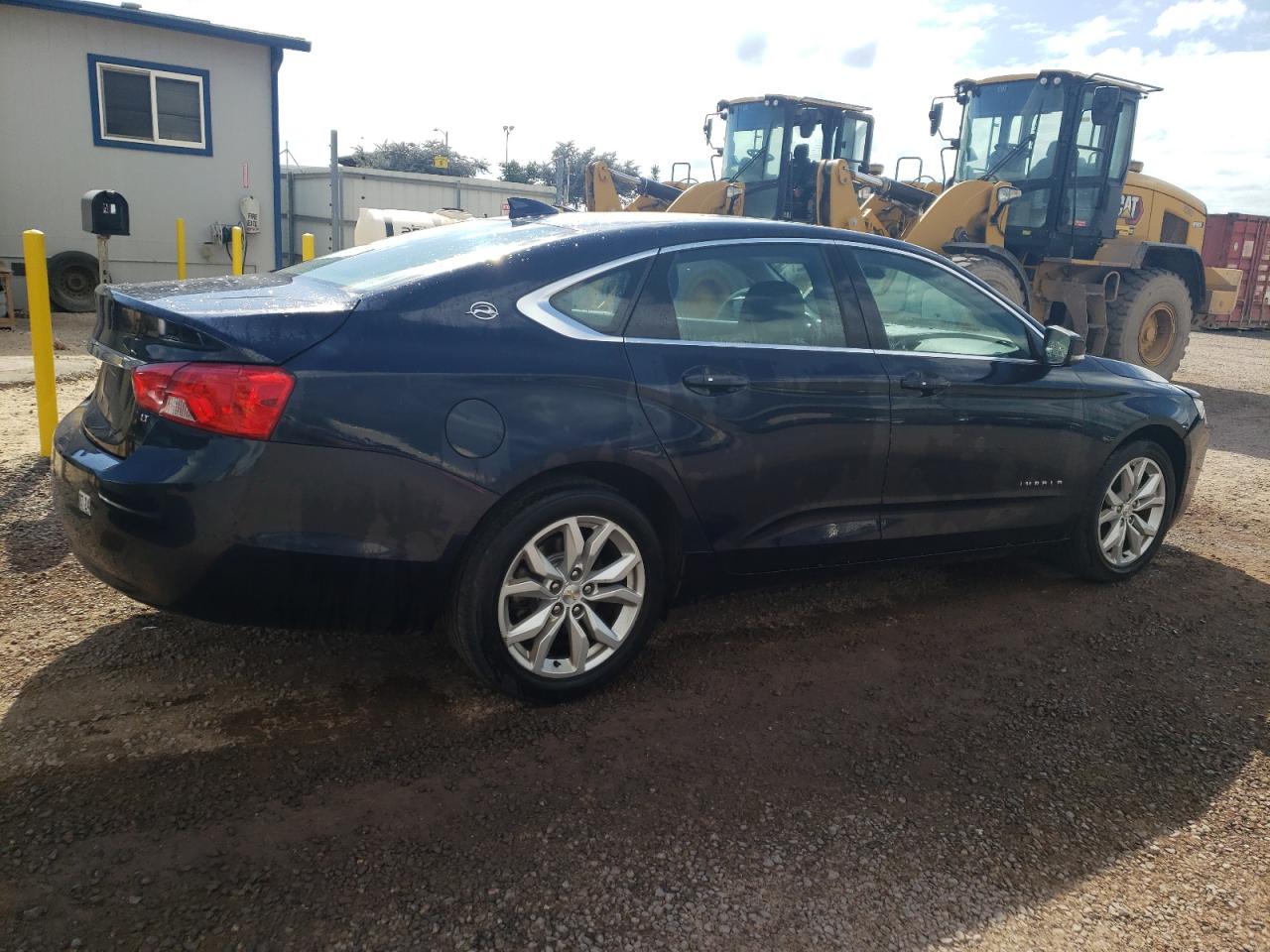 Photo 2 VIN: 2G11Z5SA5K9134596 - CHEVROLET IMPALA 