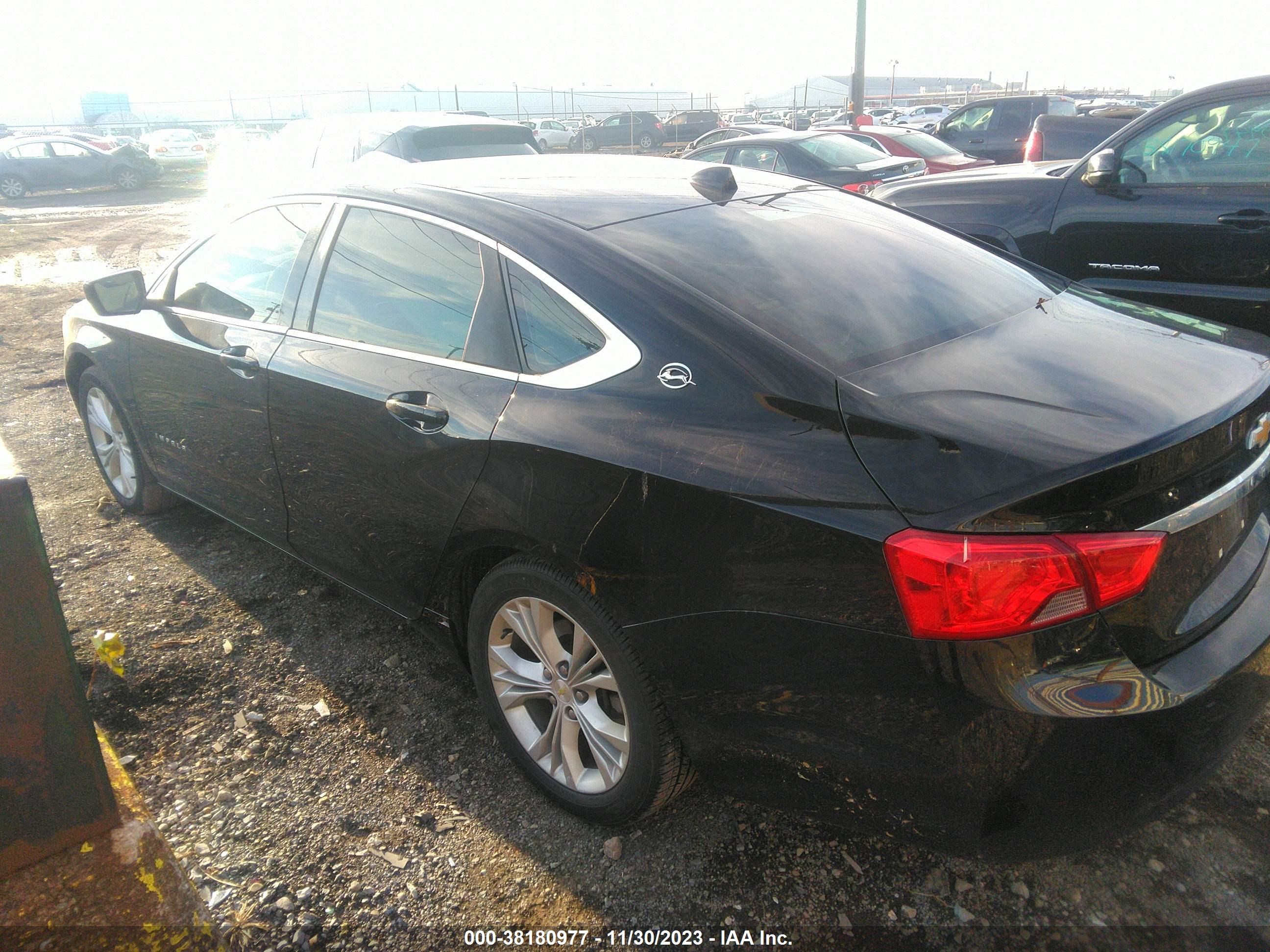 Photo 2 VIN: 2G11Z5SR8E9198545 - CHEVROLET IMPALA 