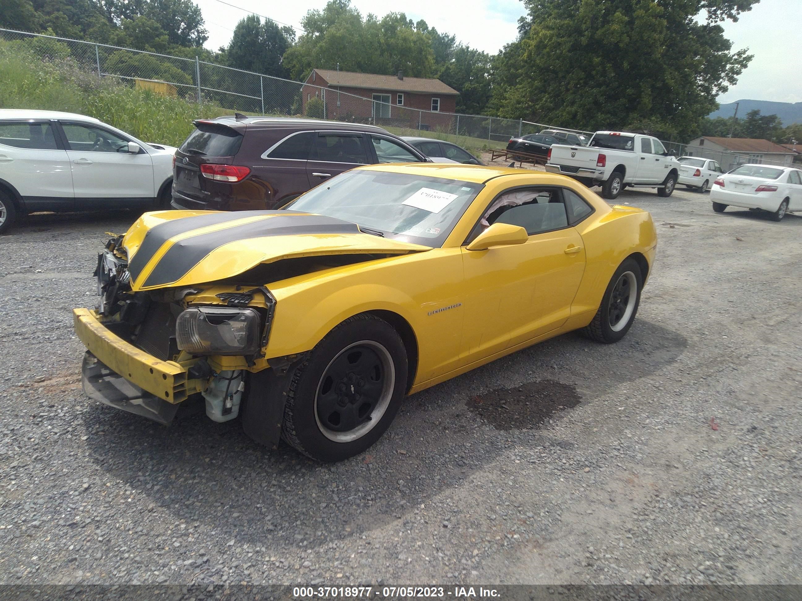 Photo 1 VIN: 2G1FA1E31D9166807 - CHEVROLET CAMARO 