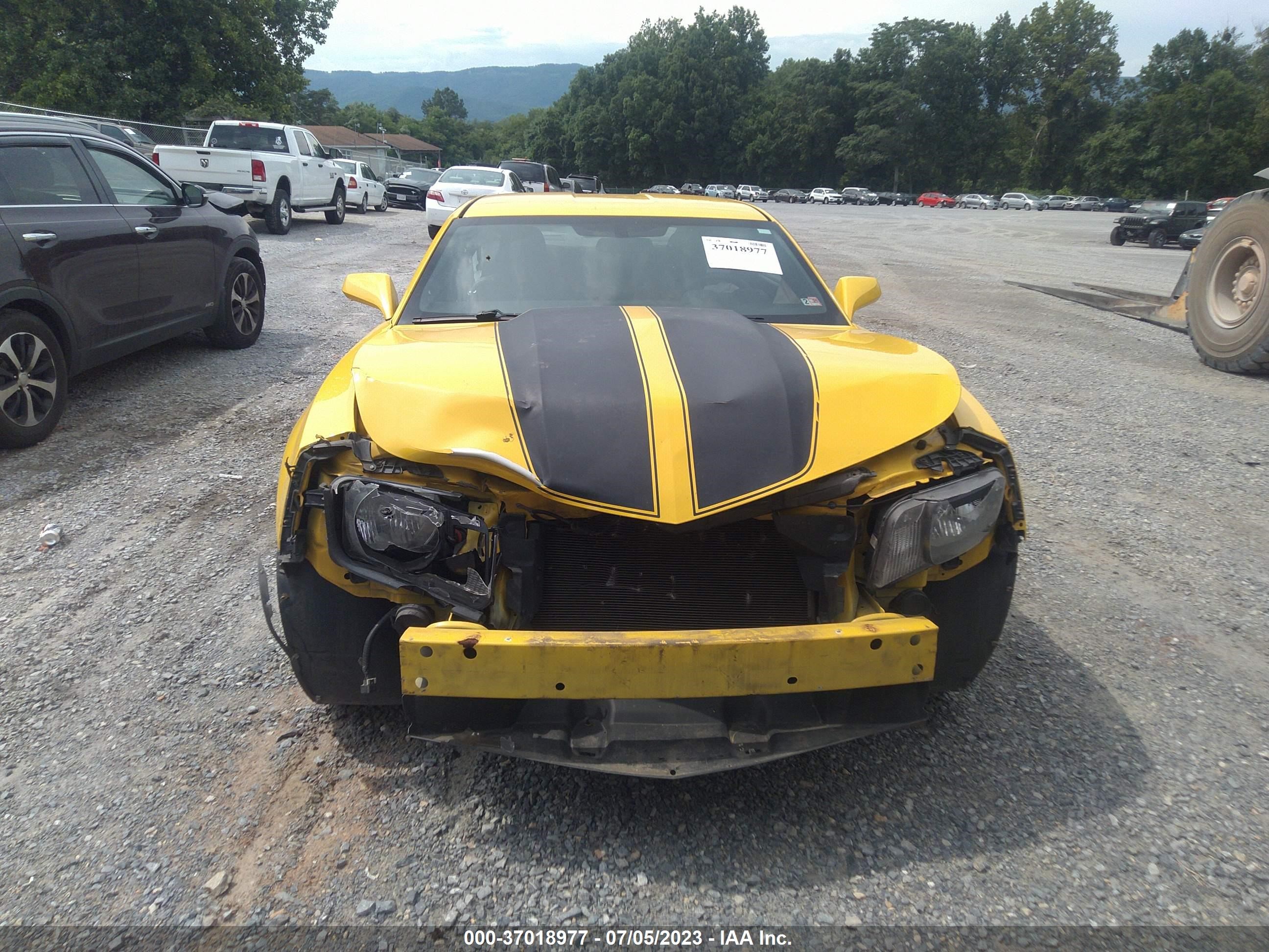 Photo 11 VIN: 2G1FA1E31D9166807 - CHEVROLET CAMARO 