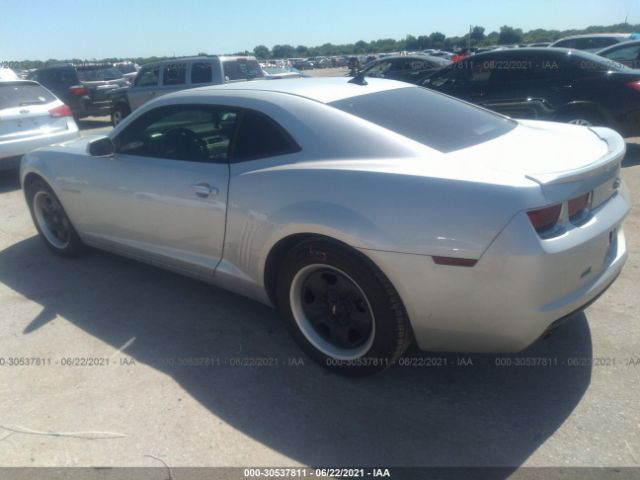 Photo 2 VIN: 2G1FA1E34C9136280 - CHEVROLET CAMARO 