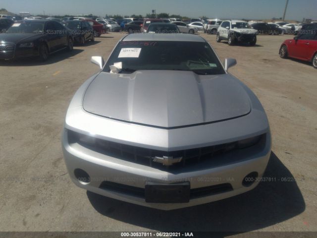 Photo 5 VIN: 2G1FA1E34C9136280 - CHEVROLET CAMARO 