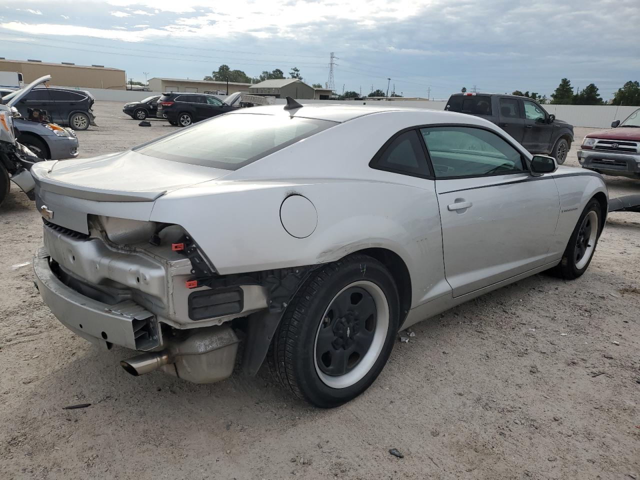 Photo 2 VIN: 2G1FA1E34C9209762 - CHEVROLET CAMARO 