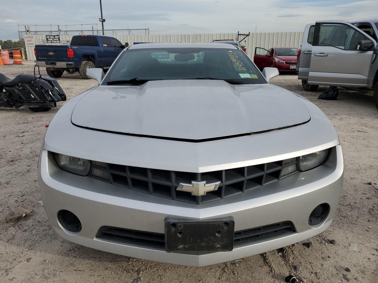 Photo 4 VIN: 2G1FA1E34C9209762 - CHEVROLET CAMARO 