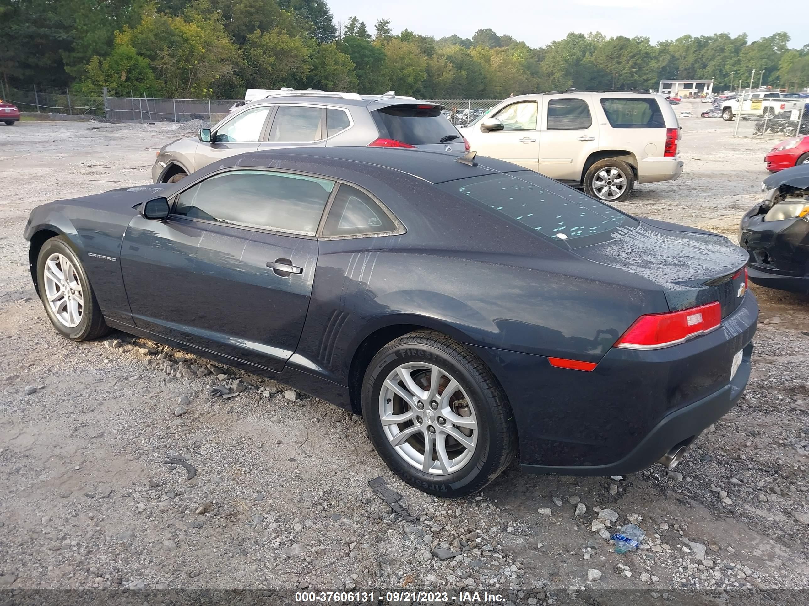 Photo 2 VIN: 2G1FA1E34E9132605 - CHEVROLET CAMARO 