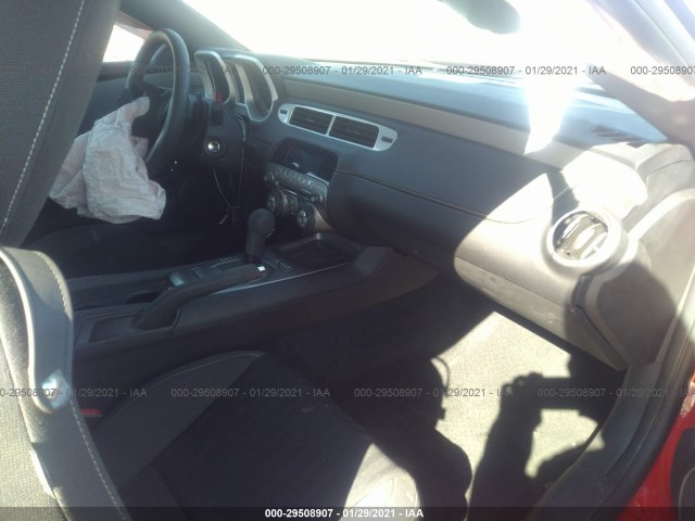 Photo 4 VIN: 2G1FA1E34E9296811 - CHEVROLET CAMARO 