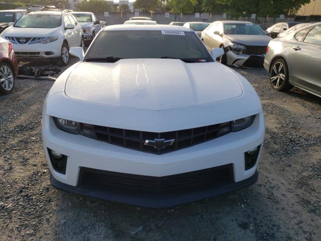 Photo 8 VIN: 2G1FA1E35C9211567 - CHEVROLET CAMARO LS 