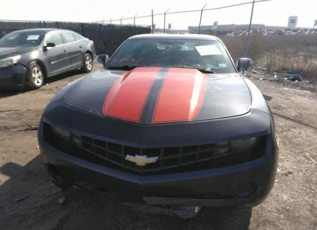 Photo 5 VIN: 2G1FA1E36D9127310 - CHEVROLET CAMARO 