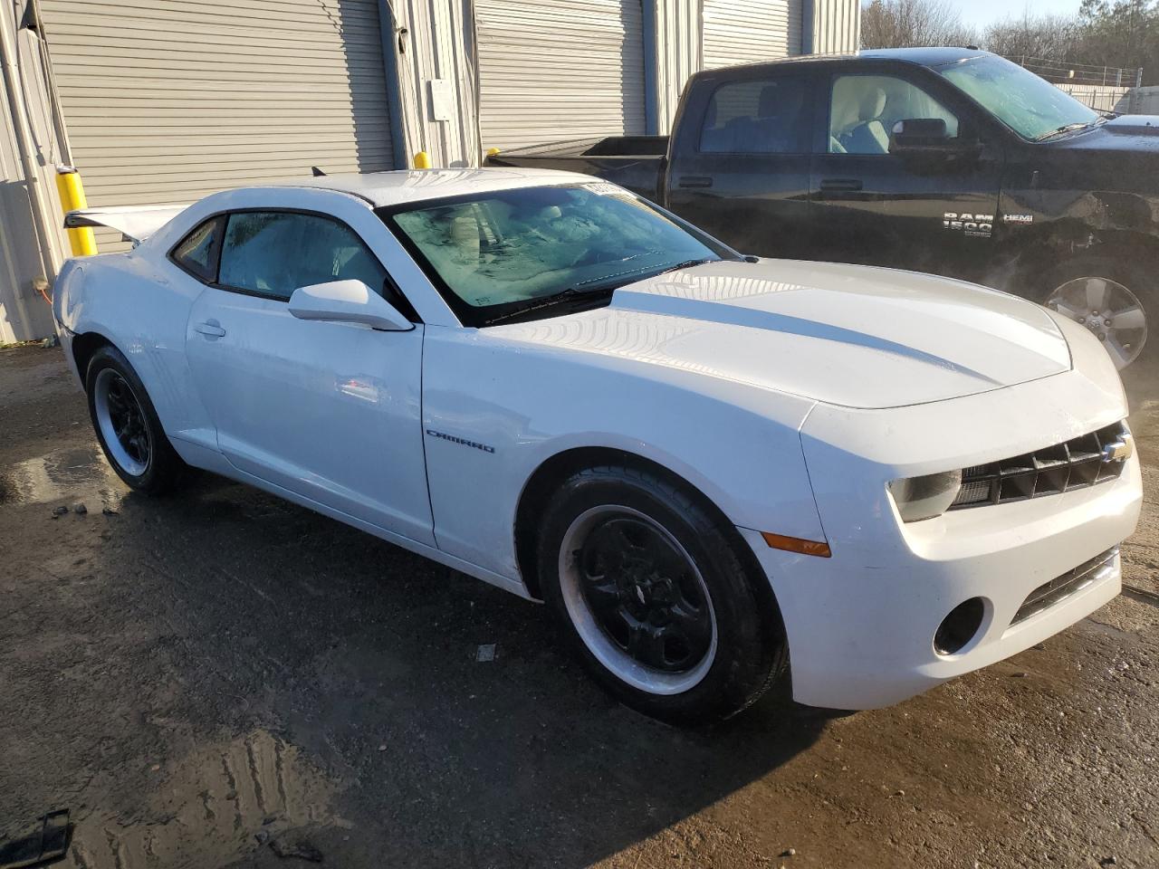 Photo 3 VIN: 2G1FA1E37D9181697 - CHEVROLET CAMARO 