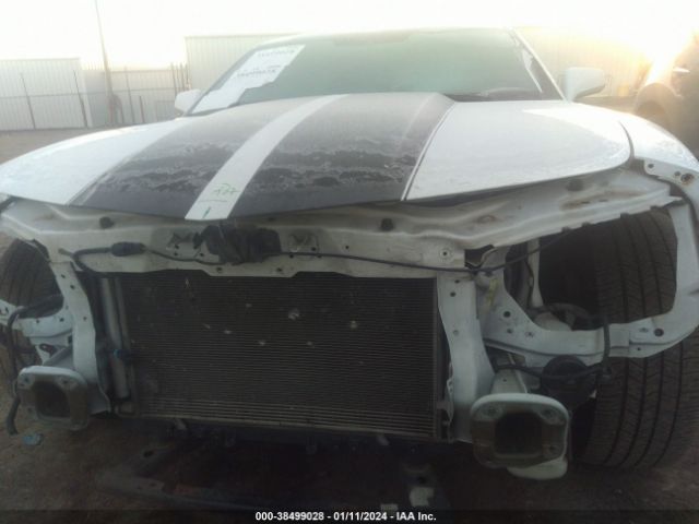 Photo 5 VIN: 2G1FA1E38D9174824 - CHEVROLET CAMARO 