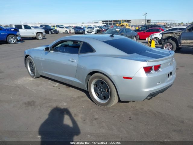 Photo 2 VIN: 2G1FA1E38D9208910 - CHEVROLET CAMARO 