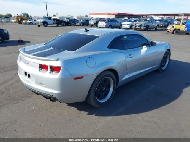 Photo 3 VIN: 2G1FA1E38D9208910 - CHEVROLET CAMARO 