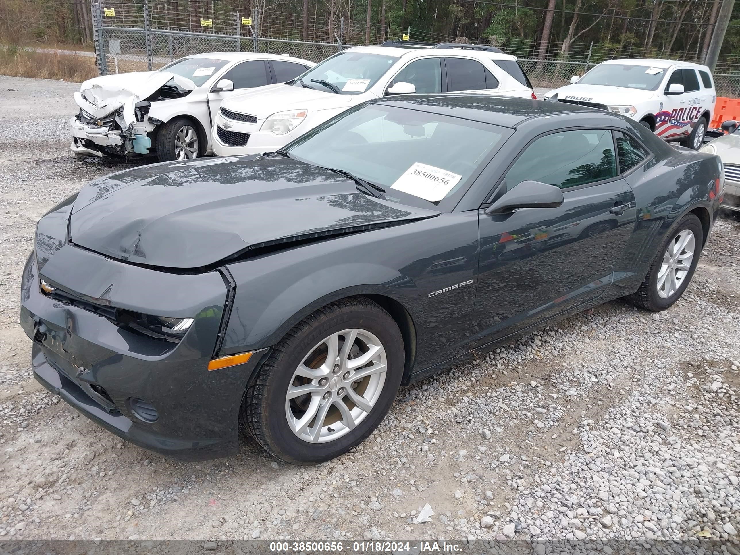 Photo 1 VIN: 2G1FA1E38F9186670 - CHEVROLET CAMARO 