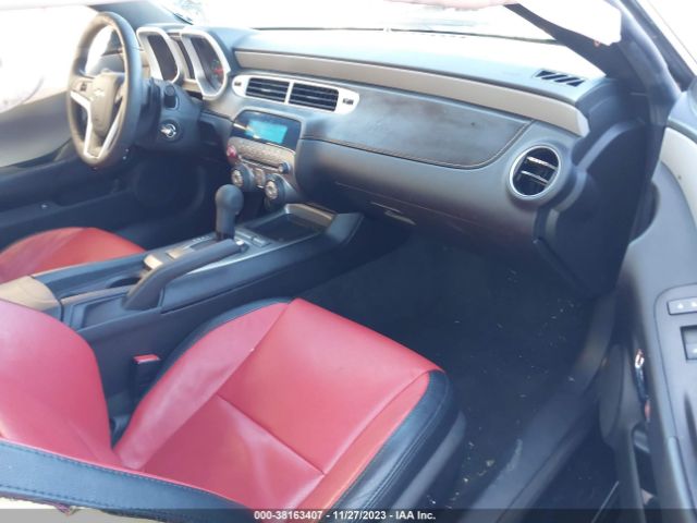 Photo 4 VIN: 2G1FA1E39C9200040 - CHEVROLET CAMARO 