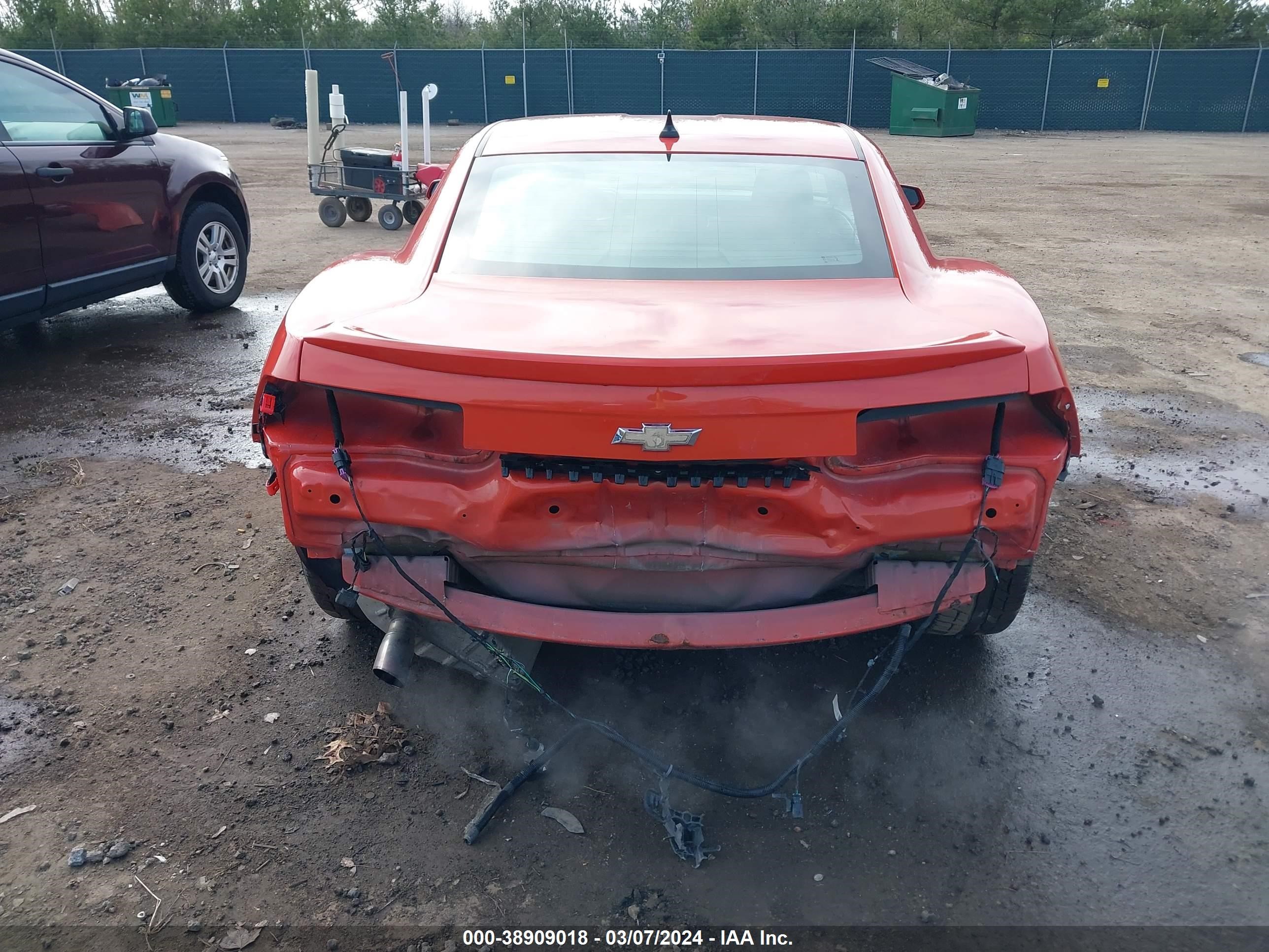 Photo 16 VIN: 2G1FA1E39D9133411 - CHEVROLET CAMARO 