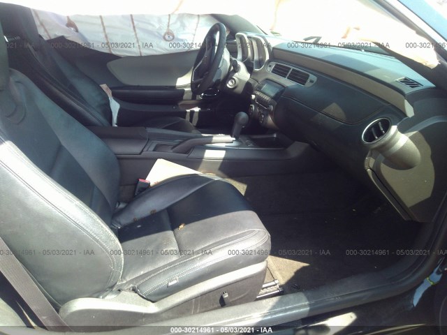 Photo 4 VIN: 2G1FA1E39E9125486 - CHEVROLET CAMARO 