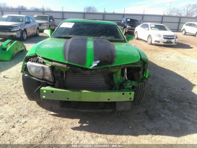 Photo 5 VIN: 2G1FA1ED0B9156632 - CHEVROLET CAMARO 