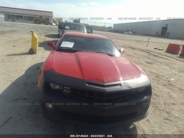 Photo 5 VIN: 2G1FA1ED1B9144036 - CHEVROLET CAMARO 