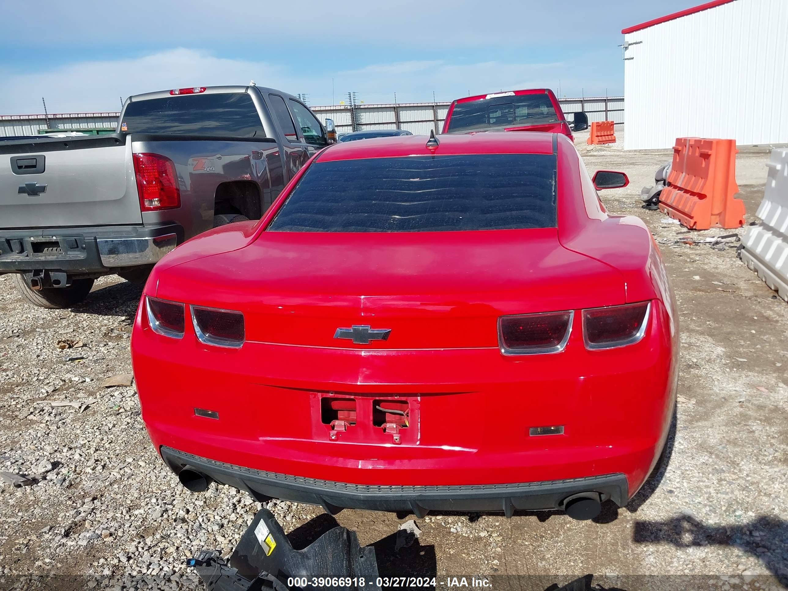 Photo 15 VIN: 2G1FA1ED8B9119067 - CHEVROLET CAMARO 